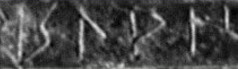 Plomo con inscripción íbera (detalle realce)