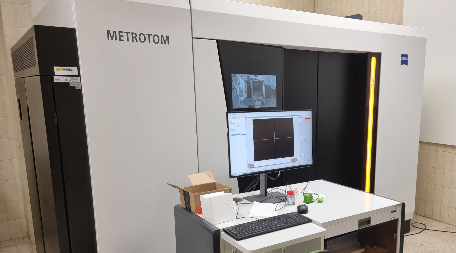 Tomografía Computarizada ZEISS METROTOM 800/225 KW HR